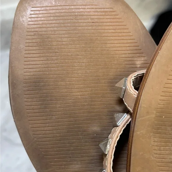 Steve Madden Skyler Tan Studden Sandals 8 WORN ONCE - Picture 13 of 14